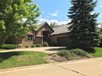7 Auburn Ave SE, North Canton, OH 44709