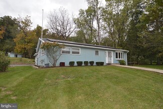 5011 Hillcrest Ave, Temple, PA 19560