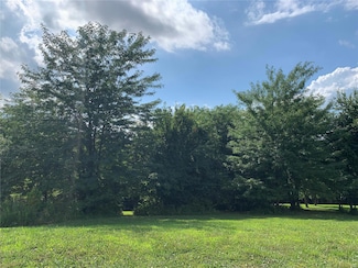 43 Gala Dr, Hannibal, MO 63401