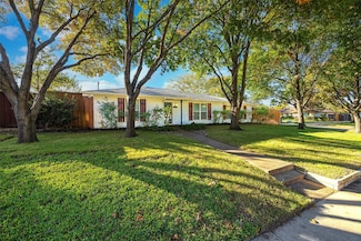 2625 Quail Run Dr, Plano, TX 75075
