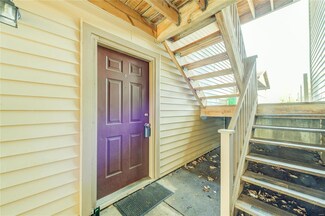 733 Ridgeside Dr Unit D, Ballwin, MO 63021