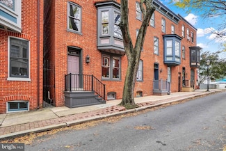 328 E Locust St, York, PA 17403