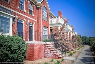 1582 Devon Ln Unit 2, Troy, MI 48084