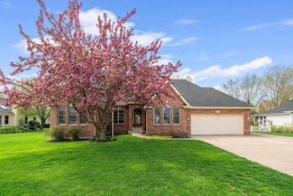 414 E Knights Rd, Sandwich, IL 60548