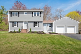 21 Hope Hill Terrace, Cranston, RI 02921