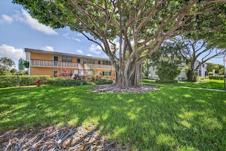27 Andover B, West Palm Beach, FL 33417
