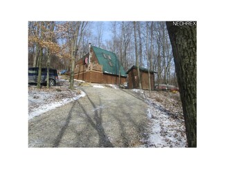6257 Caddy Rd SW, Bowerston, OH 44695