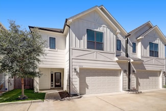 5905 Petty St Unit D, Houston, TX 77007