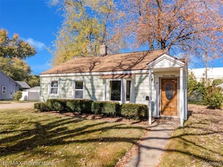 1330 Junction St, Plymouth, MI 48170
