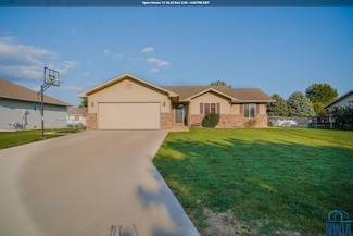 500 N 4th St, Moville, IA 51039