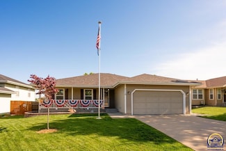 7116 SW 19th Ln, Topeka, KS 66615