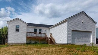 71 Highfield Dr, Southbridge, MA 01550