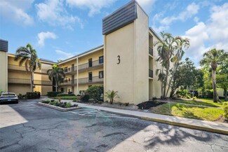 14130 Rosemary Ln Unit 3202, Largo, FL 33774