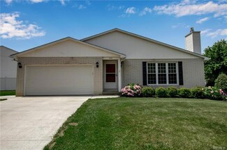 3430 Dolphin Dr, Buffalo, NY 14219