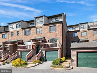 18 Paladin Dr, Wilmington, DE 19802