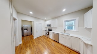 76 Fremont St Unit 76, Somerville, MA 02145