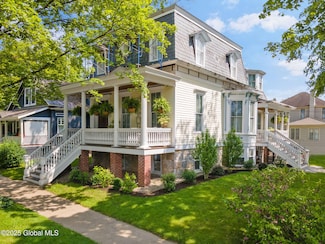2 Madison Ave, Saratoga Springs, NY 12866