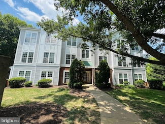 18310 Feathertree Way Unit 101, Montgomery Village, MD 20886