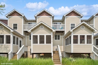 170 Lake Shore Dr Unit B, Michigan City, IN 46360