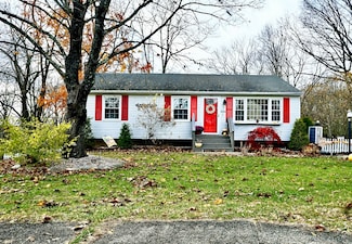 3 Westerly Terrace, Colchester, CT 06415