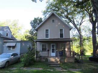 331 E 16th St, Ashtabula, OH 44004