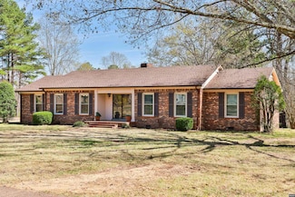 364 Ridgewood Dr, Dresden, TN 38225