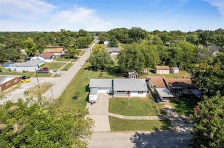 623 N 2nd St, Tecumseh, OK 74873