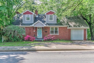3022 Wimberg Ave, Evansville, IN 47720