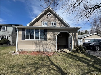 7644 3rd Ave, Niagara Falls, NY 14304