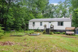 67 Willey Rd, Sanbornville, NH 03872