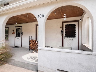 109 Cooper Dr Unit B, Nyack, NY 10960