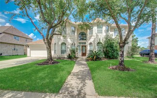 10906 Castle Peak Dr, Houston, TX 77095