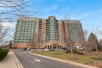 6420 Double Eagle Dr Unit 510, Woodridge, IL 60517