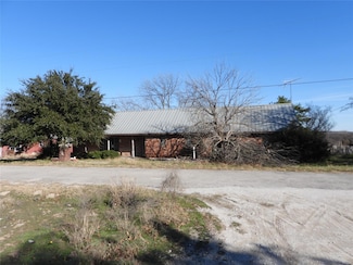 1102 Chilton St, Weatherford, TX 76086