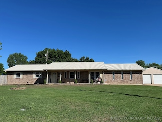 134 Doan St, Wilburton, OK 74578