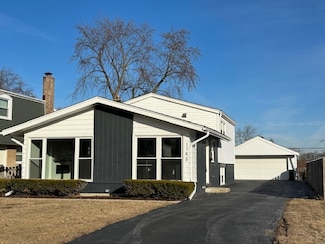 1165 S Chestnut Ave, Arlington Heights, IL 60005
