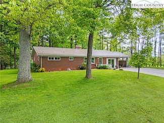 175 Ashe Central School Rd, Jefferson, NC 28640