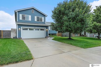 16873 Browne St, Omaha, NE 68116
