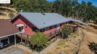 7190 Pool Station Rd, Angels Camp, CA 95222