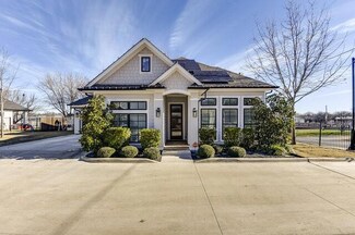 300 Haley Dr, Waxahachie, TX 75165