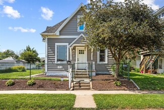1506 Hamilton St SW, Cedar Rapids, IA 52404
