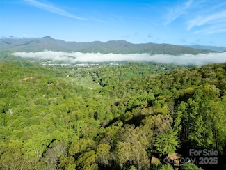 42 Cliff Ln Unit 15, Waynesville, NC 28786