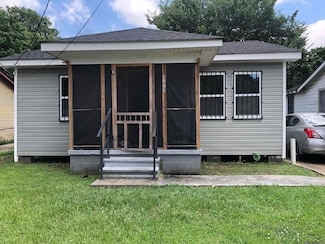 1351 W Roosevelt St, Baton Rouge, LA 70802