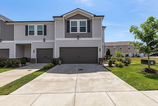 1210 W End Station Dr, Lebanon, TN 37087