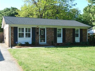 1013 Interurban Ave, Charlotte, NC 28208