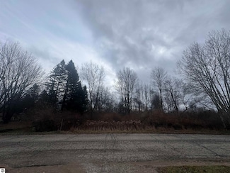 1100 Carmen Dr Unit 23, Lake Isabella, MI 48893
