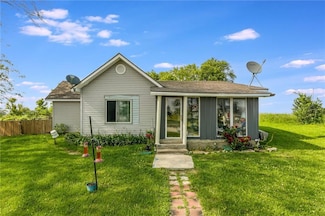43574 E 224th St, Cowgill, MO 64637
