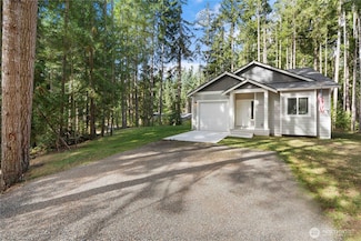 18425 Rampart Dr SE, Yelm, WA 98597