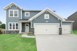 7928 Snow View Dr SE, Alto, MI 49302