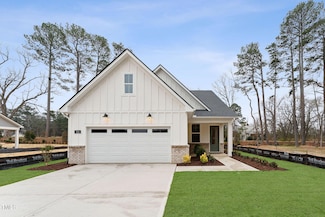 502 Gainer Dr Unit 2, Raleigh, NC 27610